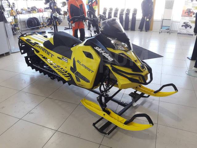 BRP Ski-Doo Summit X T3. ,  ,   