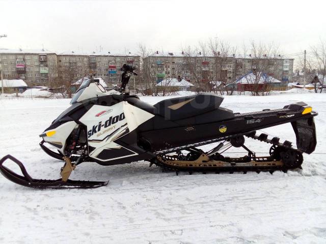 BRP Ski-Doo Summit X.  ,   