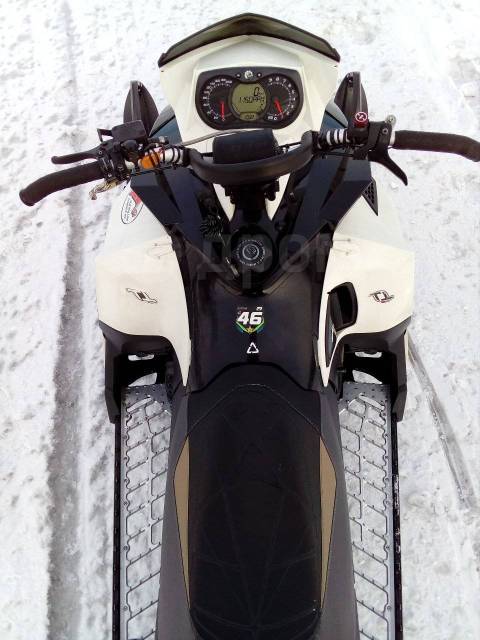 BRP Ski-Doo Summit X.  ,   