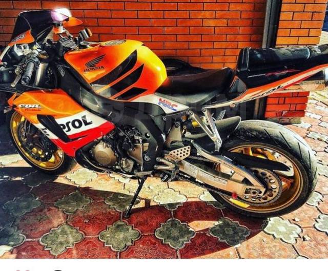 Honda CBR 1000RR Fireblade. 1 000. ., , ,   