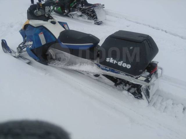 BRP Ski-Doo Summit. ,  ,   