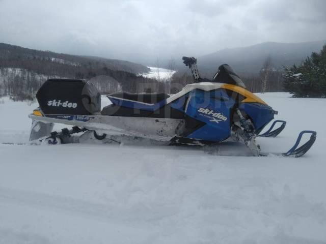 BRP Ski-Doo Summit. ,  ,   