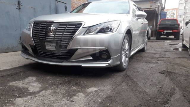 Toyota Crown s210 Royal