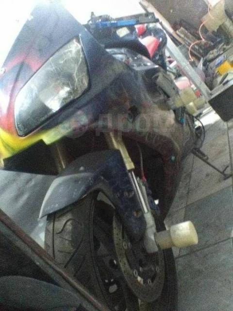 Yamaha R1. 1 000. ., , ,   