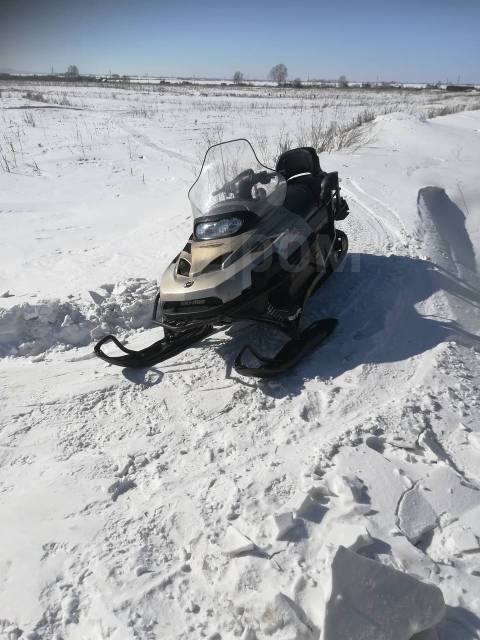 BRP Ski-Doo Expedition. ,  ,   