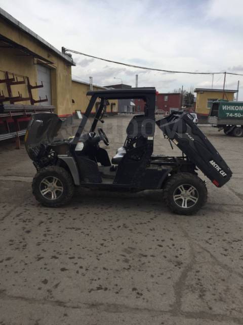 Arctic Cat Prowler 700 HDX. ,  \,   