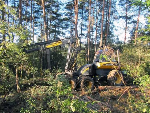 Харвестер это лесозаготовительная машина