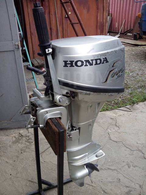 Honda 4 тактный. Лодочный мотор Хонда 8 л.с 4 такта. Лодочный мотор Хонда 8 л с 4 х тактный. Лодочный мотор Хонда 8л.с 198сс. Лодочный мотор Honda 60 2011г.