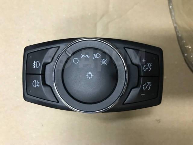      3/Ford Focus 3 11-  