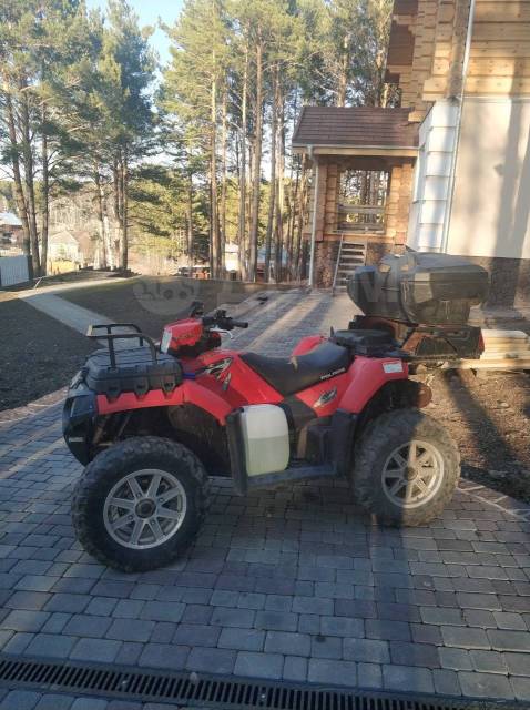 Polaris Sportsman 550.  \,   