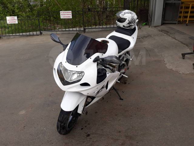 Suzuki GSX-R 1000. 1 000. ., , ,   