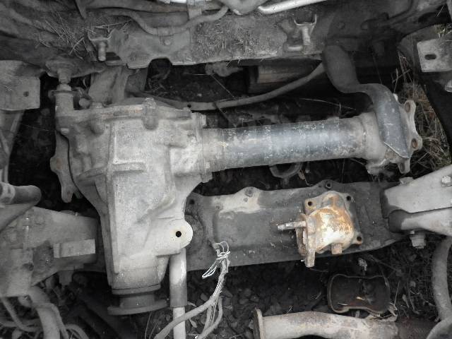 Передний мост от тойота близзард. Передний мост таун айс. Передний мост таун айс. Задний мост тойота таун айс. Таун айс подушки переднего редуктора.