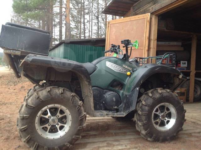 Yamaha Grizzly 700. ,  \,   