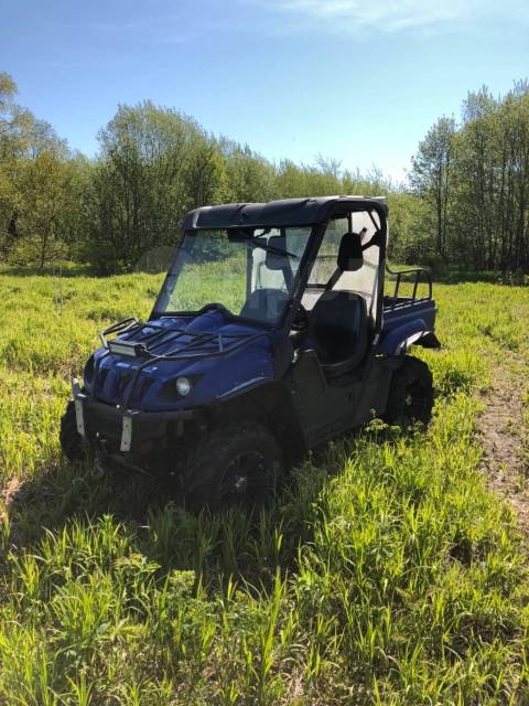 Yamaha Rhino 660. ,  \,   