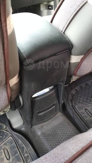 Подлокотники на Nissan X-Trail (T30) 2001 - 2007