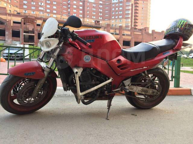 Suzuki RF 900 Street