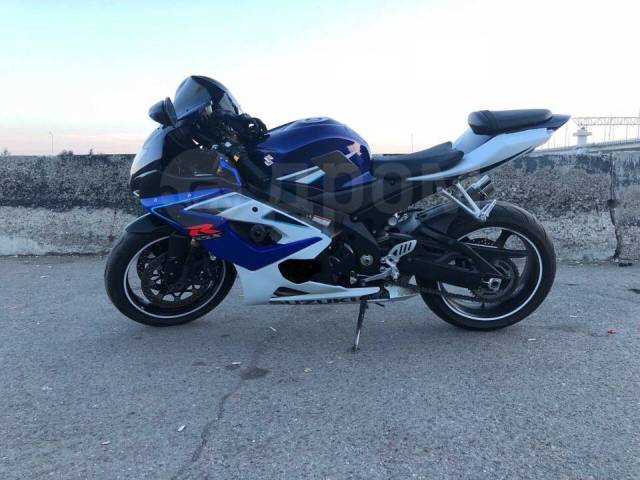 Suzuki GSX-R 1000. 1 000. ., , ,   