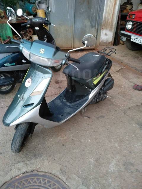 Honda Dio AF18. ,  \,   