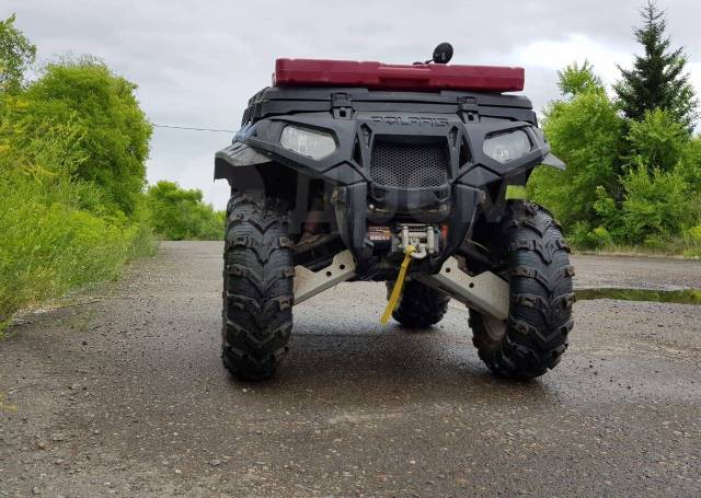 Polaris Sportsman Touring 550. ,  \,   