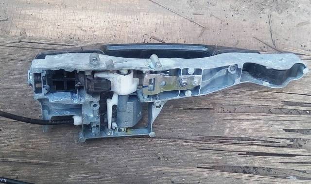 Купить Замок двери передней правой в сборе Peugeot 308 408 в Кемерово ...