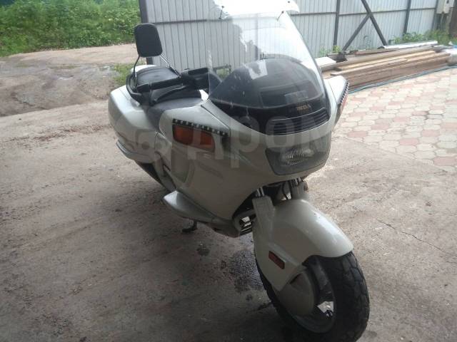 Honda PC 800. 800. ., , ,  .     