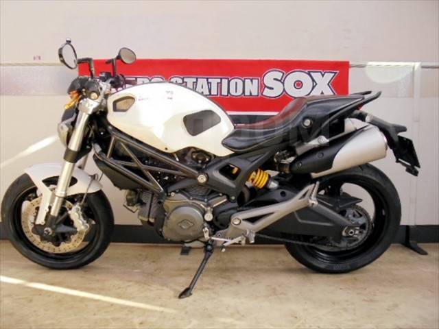 Ducati Monster 696. 696. ., , ,  .     