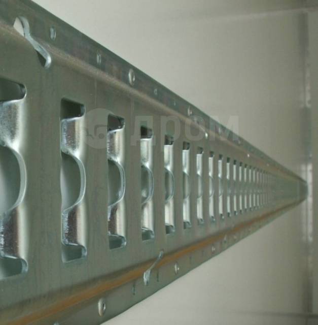 Такелажная планка. Рейка такелажная горизонтальная 3. Такелажная рейка для крепления груза. Такелажная рейка в фургон для крепления груза. Такелажная рейка т-161050.