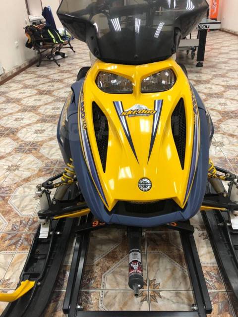 BRP Ski-Doo Summit Adrenaline. ,  ,   