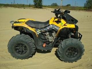 BRP Can-Am Renegade 800. ,  \,   