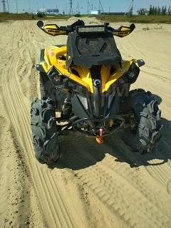 BRP Can-Am Renegade 800. ,  \,   