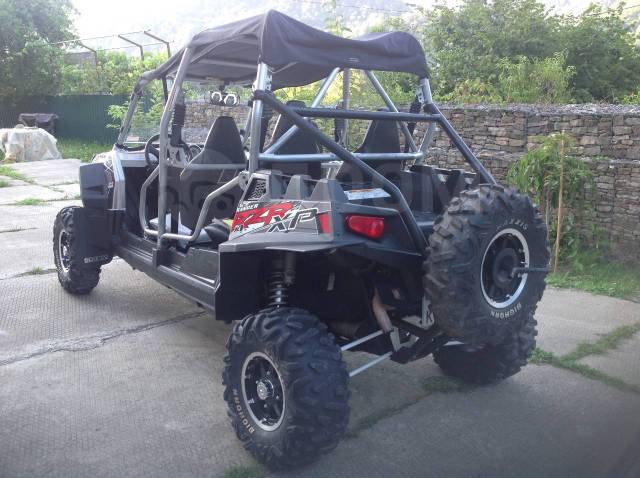 Polaris RZR 4 900 EPS. ,  \,   