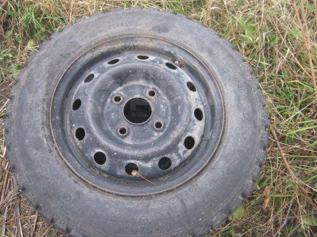 Продам два колеса 165R14 GoodEAR на железках 4х114,3, 14", 1 шт, 165 мм ...