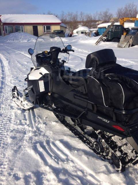 2014 Ski Doo Expedition se 1200