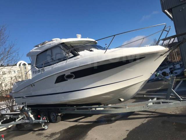 Beneteau. 2013 ,  8,80.,  , 400,00..,  