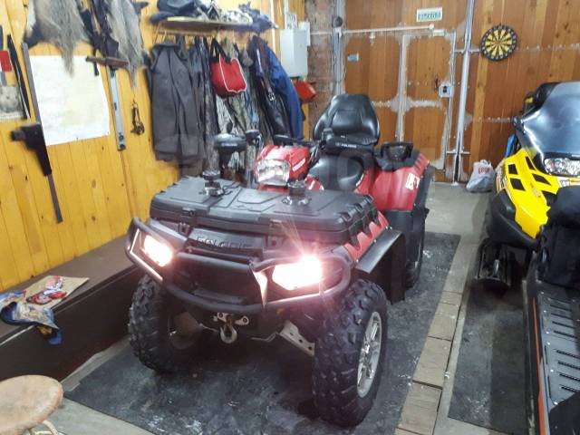 Polaris Sportsman Touring 850. ,  \,   