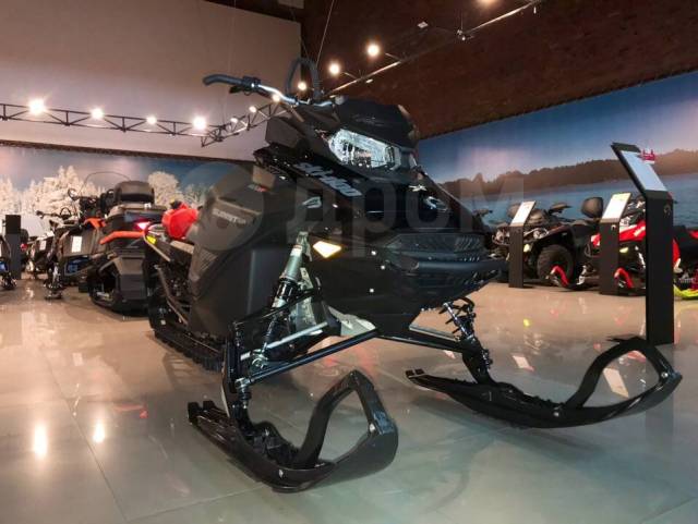 BRP Ski-Doo Summit SP. ,  ,   