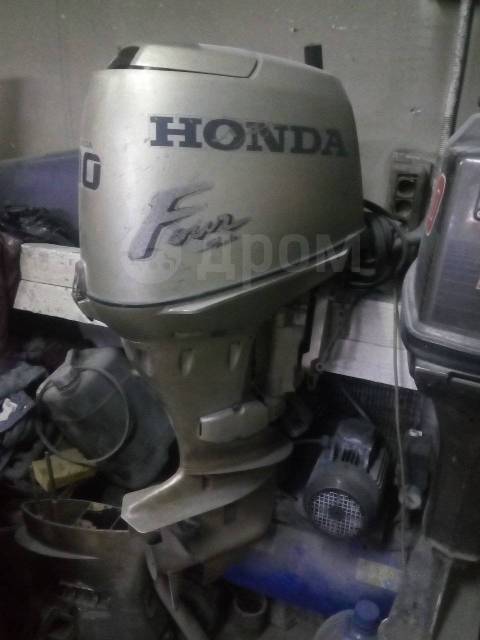 Ямаха 30 4 тактный. Honda 20 4-х тактный. Honda 30 Лодочный мотор. Лодочный мотор Honda 20 4-х тактный. Хонда 20 4 такта 2008.