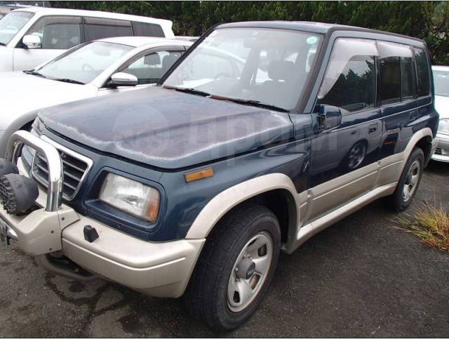 Suzuki escudo td11w