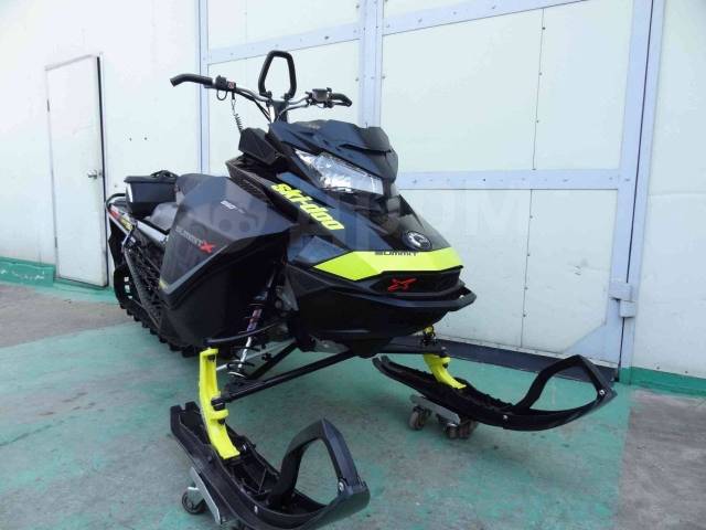 BRP Ski-Doo Summit. ,  ,  .     