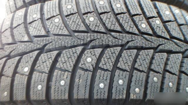 Fit ice lw71. Laufen lw71. Laufenn i Fit Ice lw71. Шина 205/65 r15 Лауфен lw71. 215/70/16 Автошина шип. Laufenn lw71 100t.