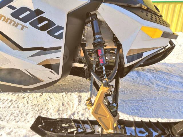 BRP Ski-Doo Summit X. ,  ,   