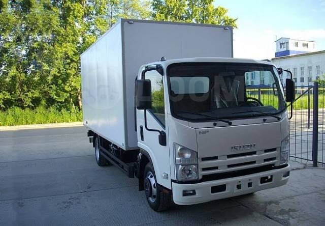 Isuzu nmr 85h