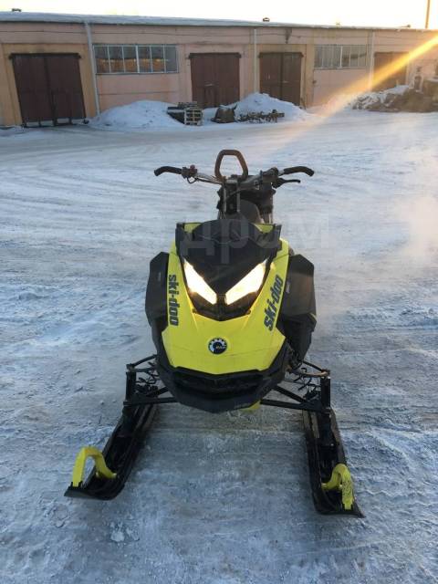 BRP Ski-Doo Summit. ,  ,   