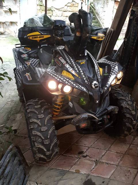 BRP Can-Am Renegade 800 XXC. ,  \,   