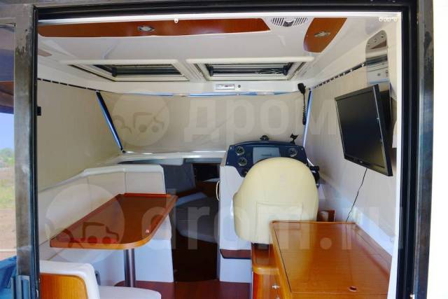 Beneteau. 2012 ,  8,80.,  , 500,00..,  