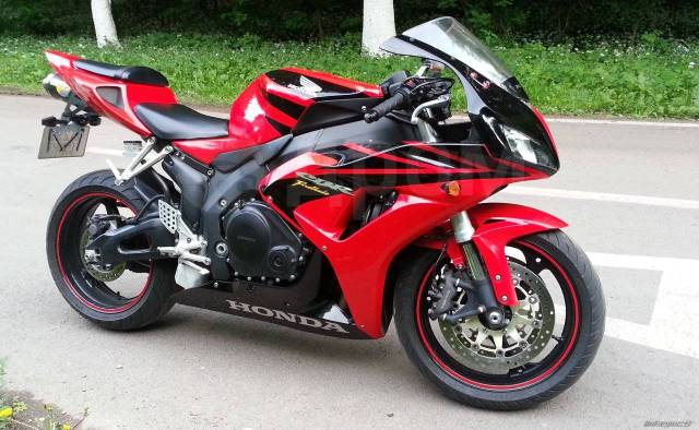 Honda cbr1000rr 2006 РіРѕРґ