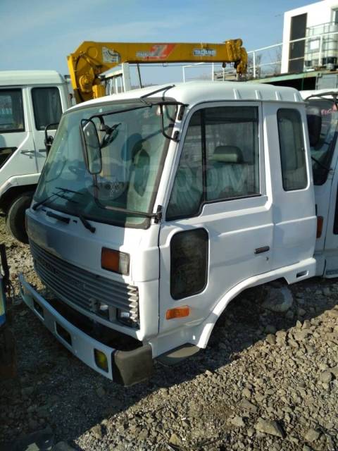 Кабина Nissan Diesel Condor
