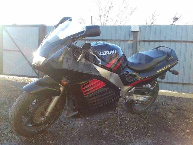 Suzuki RF 900R. 900. ., , ,   