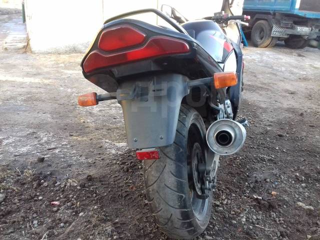 Suzuki RF 900R. 900. ., , ,   