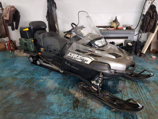 BRP Ski-Doo Expedition. ,  ,   